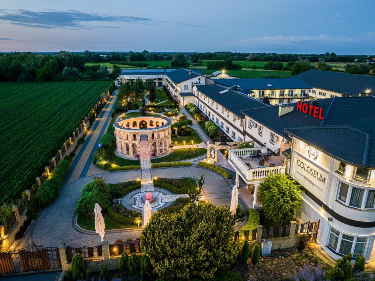 Hotel Coloseum Jarosław المظهر الخارجي الصورة