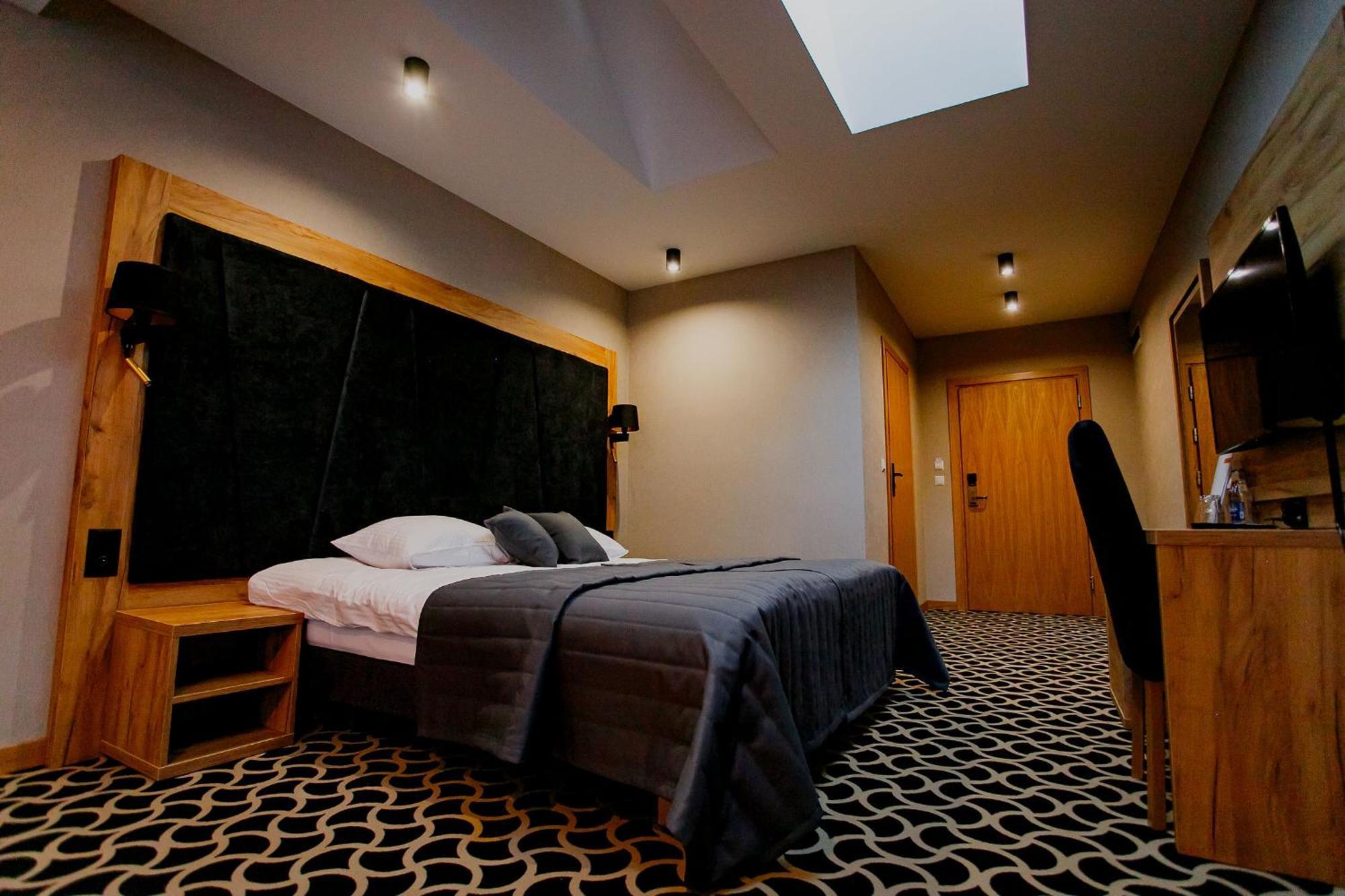 Hotel Coloseum Jarosław المظهر الخارجي الصورة