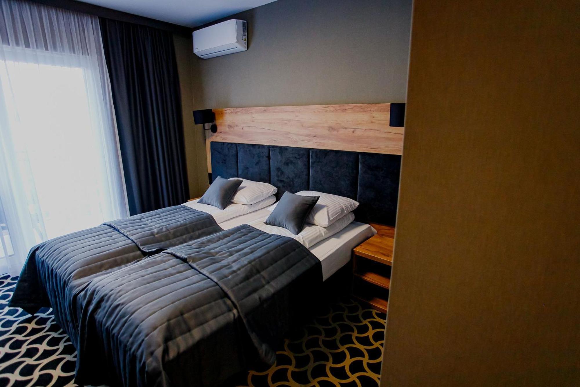 Hotel Coloseum Jarosław المظهر الخارجي الصورة